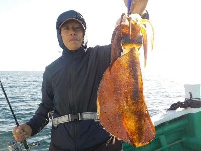 釣り船 久勝丸の2023年11月22日(水)3枚目の写真