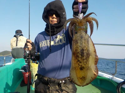 釣り船 久勝丸の2023年11月24日(金)2枚目の写真
