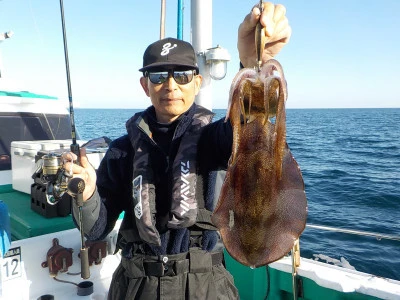 釣り船 久勝丸の2023年12月8日(金)1枚目の写真