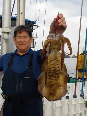 釣り船 久勝丸の2023年12月9日(土)4枚目の写真