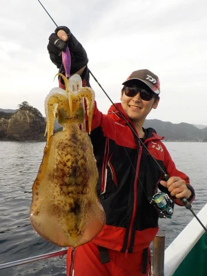 釣り船 久勝丸の2023年12月9日(土)5枚目の写真