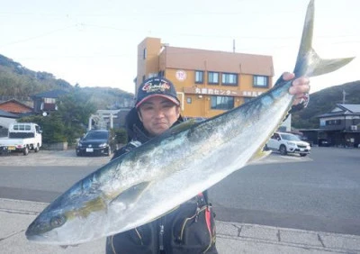 丸銀釣りセンターの2023年12月4日(月)1枚目の写真