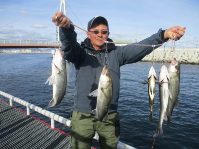 尼崎市立魚つり公園の2023年12月18日(月)2枚目の写真