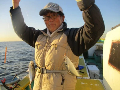 打木屋釣船店の2023年11月22日(水)3枚目の写真
