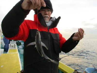打木屋釣船店の2023年12月20日(水)4枚目の写真