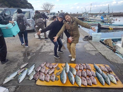 海上つり堀まるやの2023年12月27日(水)1枚目の写真