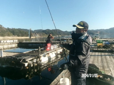 由良海つり公園&釣堀ランドの2024年1月5日(金)2枚目の写真