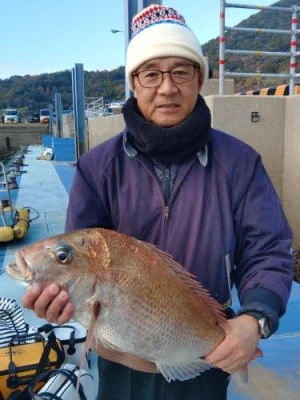 瀬渡し 浜栄丸の2023年12月28日(木)2枚目の写真