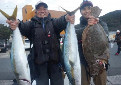 丸銀釣りセンターの2024年1月5日(金)2枚目の写真