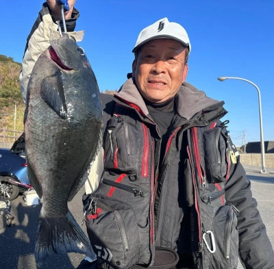 瀬渡し 磯の2024年1月2日(火)2枚目の写真