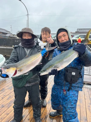 海上釣堀 辨屋の2024年1月20日(土)4枚目の写真