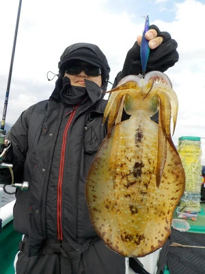 釣り船 久勝丸の2024年2月11日(日)5枚目の写真