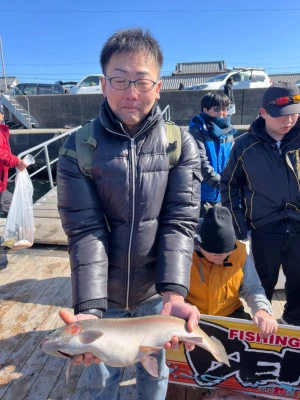 海上釣堀 辨屋の2024年3月10日(日)5枚目の写真