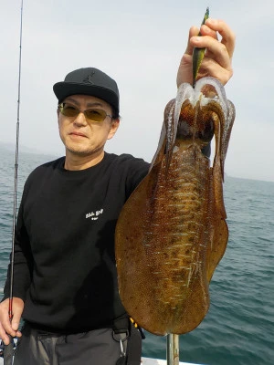 釣り船 久勝丸の2024年3月31日(日)5枚目の写真