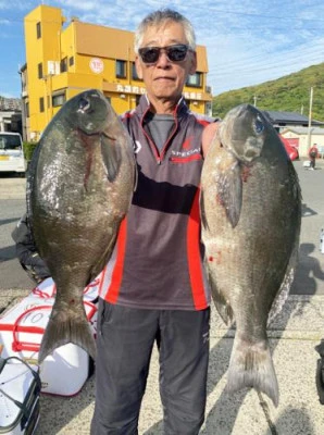 丸銀釣りセンターの2024年5月18日(土)5枚目の写真