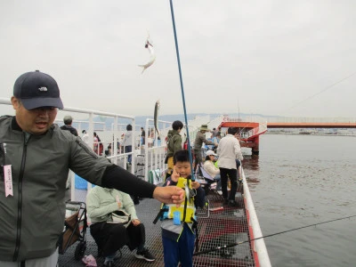 尼崎市立魚つり公園の2024年5月19日(日)1枚目の写真