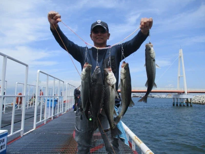 尼崎市立魚つり公園の2024年5月20日(月)1枚目の写真