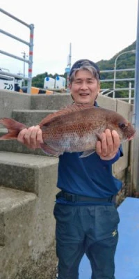 瀬渡し 浜栄丸の2024年5月23日(木)1枚目の写真