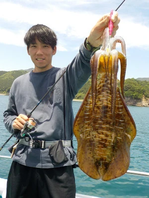 釣り船 久勝丸の2024年5月18日(土)1枚目の写真