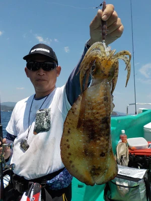 釣り船 久勝丸の2024年5月21日(火)2枚目の写真
