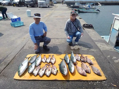 海上つり堀まるやの2024年5月25日(土)1枚目の写真