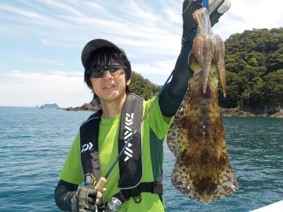 釣り船 久勝丸の2024年6月1日(土)1枚目の写真