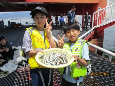 尼崎市立魚つり公園の2024年6月8日(土)1枚目の写真