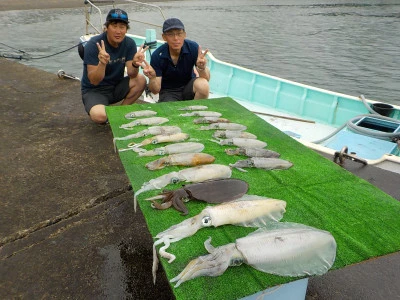 釣り船 久勝丸の2024年7月15日(月)3枚目の写真