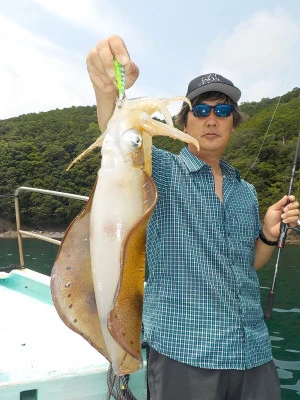 釣り船 久勝丸の2024年8月3日(土)2枚目の写真