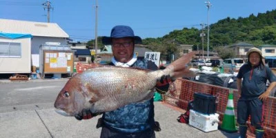 瀬渡し 浜栄丸の2024年8月11日(日)1枚目の写真