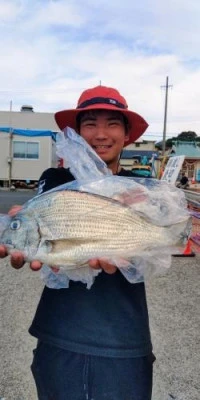 瀬渡し 浜栄丸の2024年9月23日(月)1枚目の写真