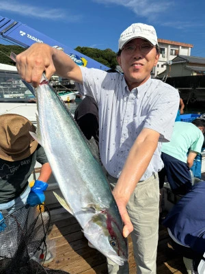 海上釣堀 辨屋の2024年9月21日(土)1枚目の写真