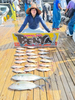 海上釣堀 辨屋の2024年9月24日(火)1枚目の写真