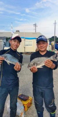 瀬渡し 浜栄丸の2024年9月28日(土)1枚目の写真