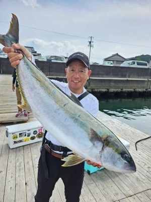 海上釣堀 辨屋の2024年9月30日(月)1枚目の写真