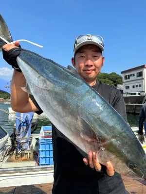 海上釣堀 辨屋の2024年10月2日(水)3枚目の写真