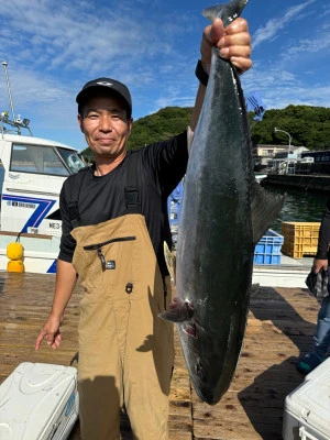 海上釣堀 辨屋の2024年10月5日(土)4枚目の写真