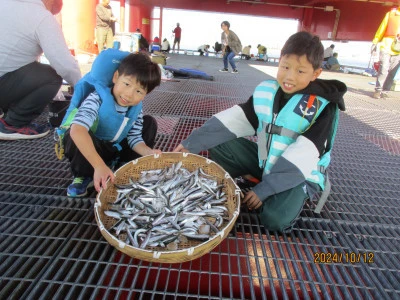 尼崎市立魚つり公園の2024年10月12日(土)2枚目の写真