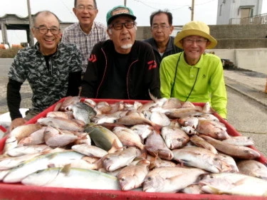 奥村釣船の2024年10月16日(水)3枚目の写真