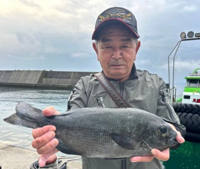 瀬渡し 磯の2024年10月25日(金)2枚目の写真