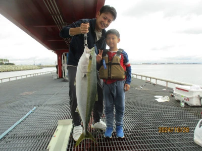 尼崎市立魚つり公園の2024年10月28日(月)1枚目の写真