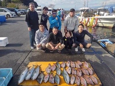 海上つり堀まるやの2024年11月3日(日)1枚目の写真