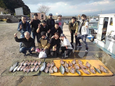 海上つり堀まるやの2024年11月6日(水)1枚目の写真