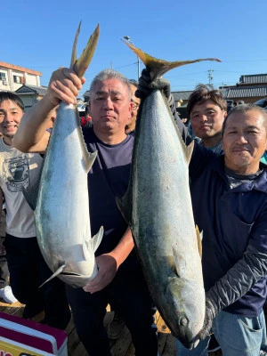 海上釣堀 辨屋の2024年11月3日(日)2枚目の写真