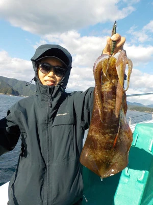 釣り船 久勝丸の2024年11月6日(水)2枚目の写真