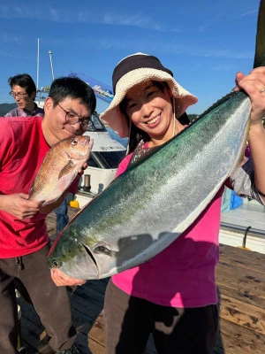 海上釣堀 辨屋の2024年11月9日(土)1枚目の写真