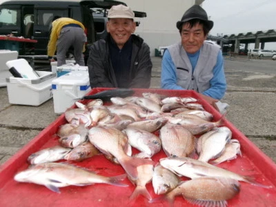 奥村釣船の2024年11月14日(木)4枚目の写真