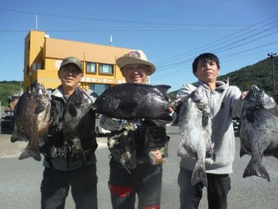 丸銀釣りセンターの2024年11月4日(月)4枚目の写真