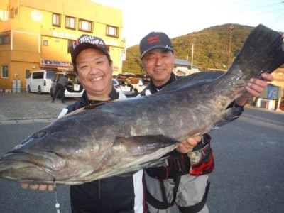 丸銀釣りセンターの2024年11月11日(月)2枚目の写真