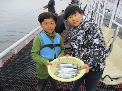 尼崎市立魚つり公園の2024年11月16日(土)2枚目の写真